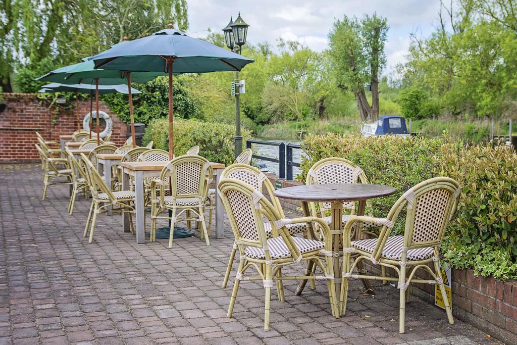 Waveney House Hotel Beccles Kültér fotó