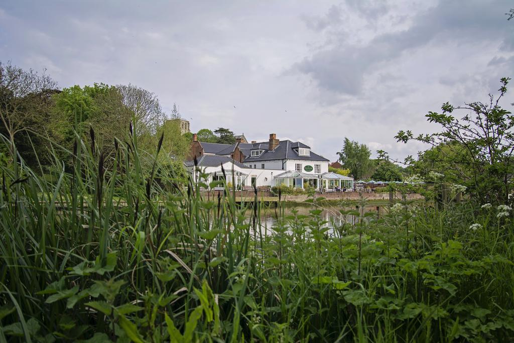 Waveney House Hotel Beccles Kültér fotó