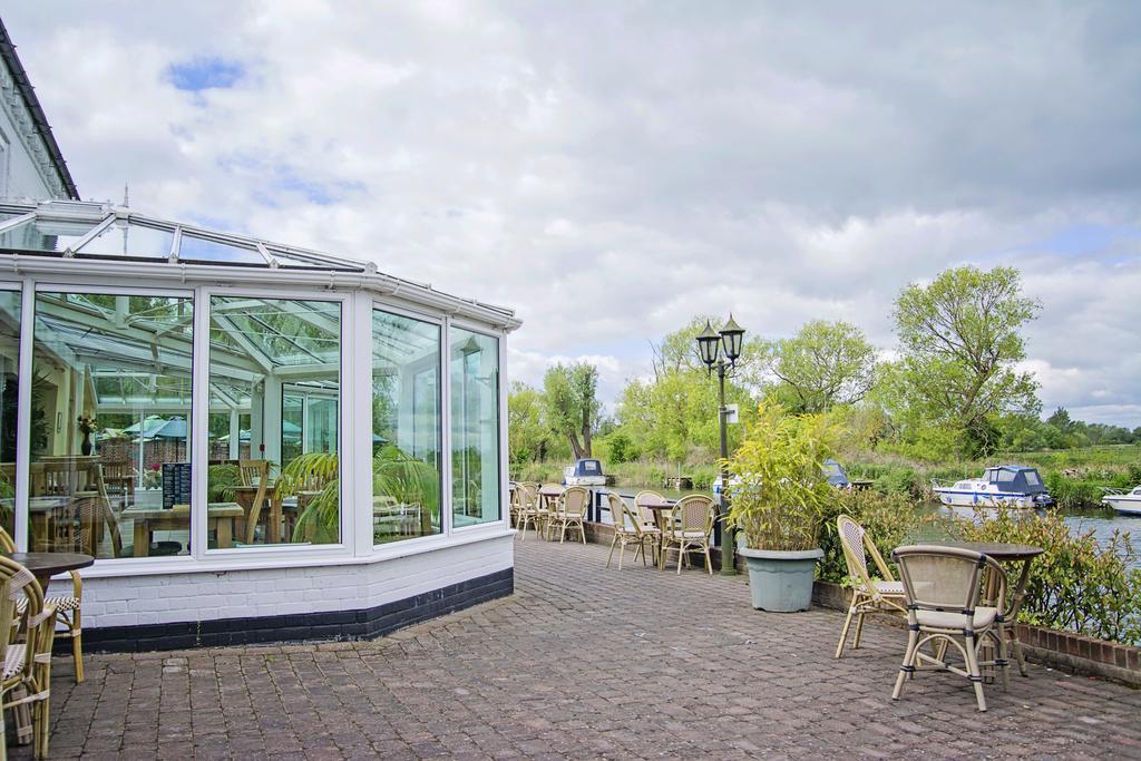 Waveney House Hotel Beccles Kültér fotó
